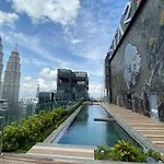 Sandy Palace Klcc By Star