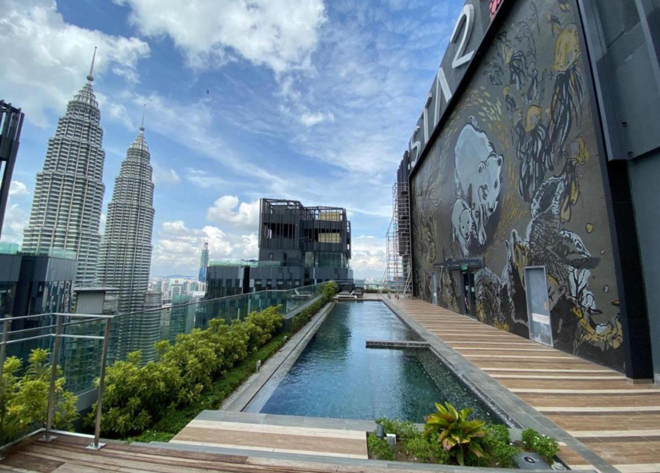 Sandy Palace Klcc By Star